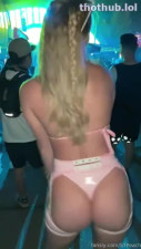 STPeach Festival bubble butt