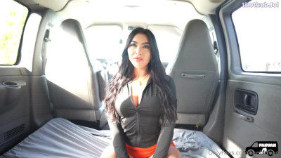 Emily R1naudo OF van sex