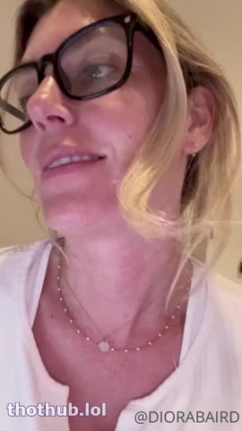 OnlyFans leaked Diora Baird stuffing & rubbing out her pussy on HDthot