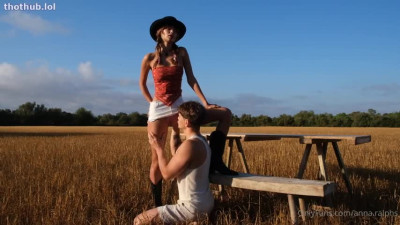 Anna Ralphs Cowgirl fuck outside
