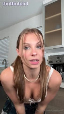Kjanecaron Grinding and bouncing on this dildo