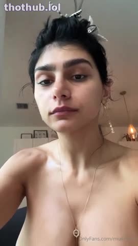Mia Khalifa nude Smoking break ppv