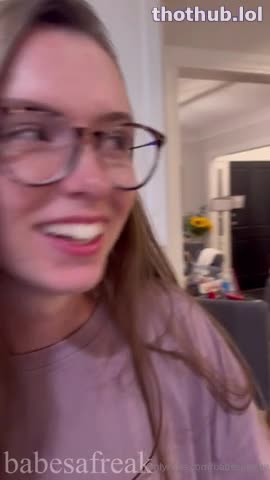 OF babesafreak sneaky sex while friends play video games