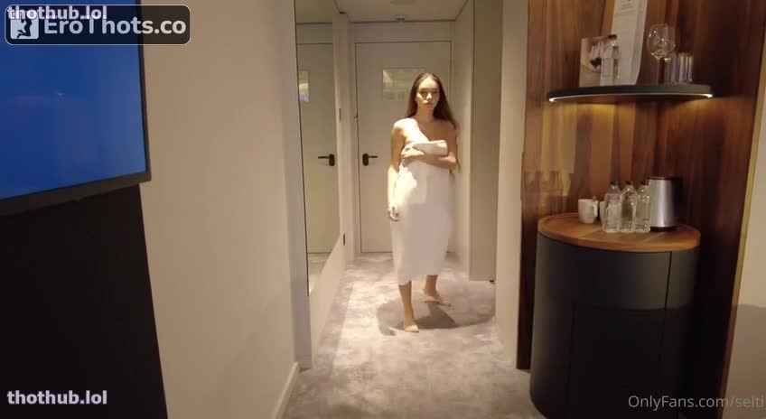 Seltin Sweety - Hotel Fucking