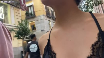 OnlyFans leaked Banana nomads - Cumwalk In Madrid on HDthot