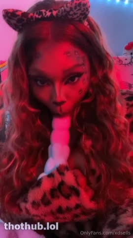 xdsells dildo blowjob ppv