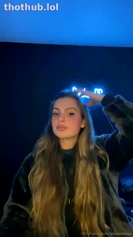 Lana Roosje Full Live