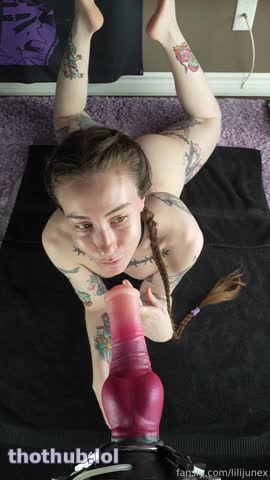 lilijunex monster dildo angle 2