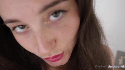 OnlyFans leaked Florescent - Doe Eye Banana sucking & a suprise play at the end on HDthot