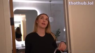 OnlyFans leaked Gabbie Carter measuring her pussy boobs size in a sexual way!!! on HDthot