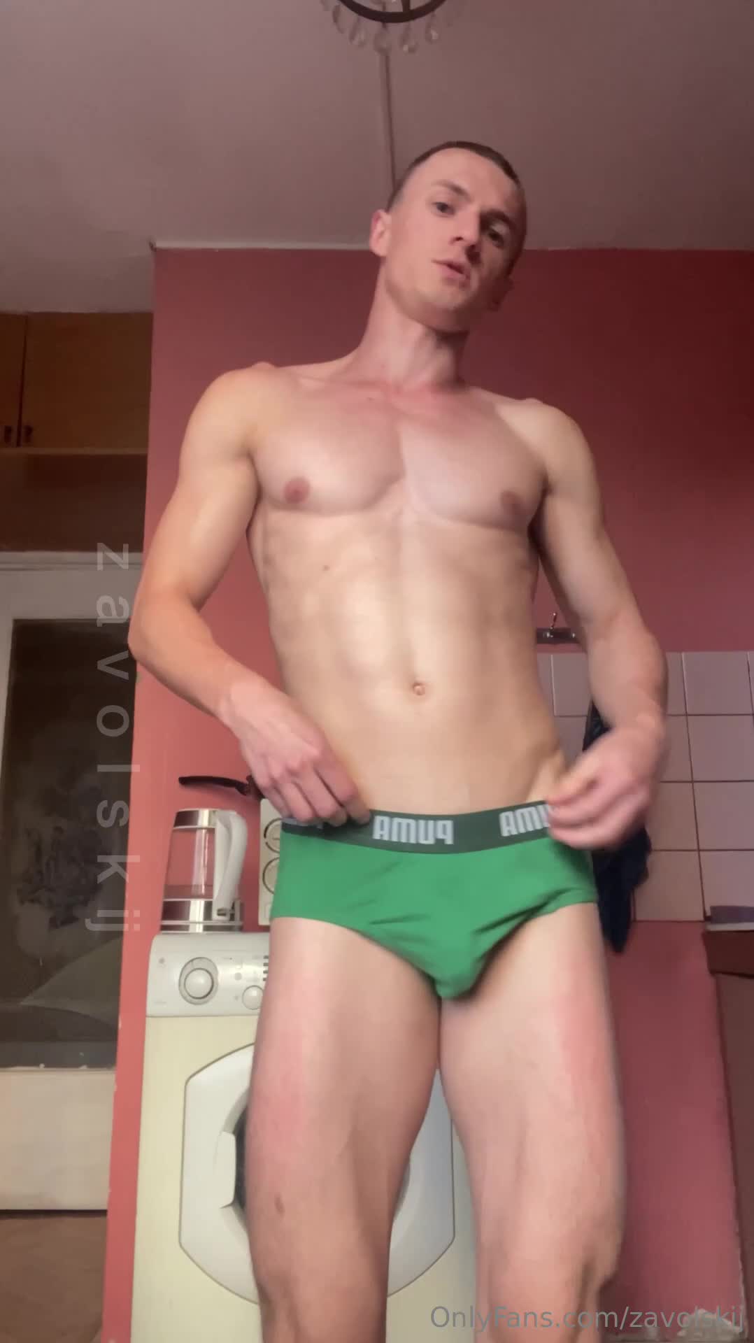 In this video I talk about my cock and butt in Russian. Are ..