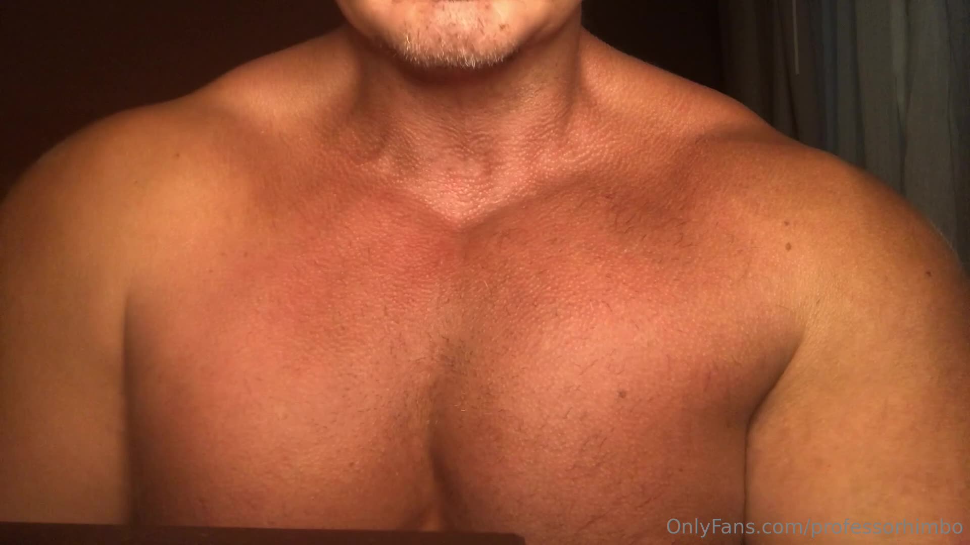The story of the 20 year old Russian muscle boy. Incredible ..