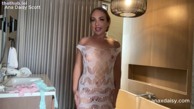 Ana OnlyFans leaked Ana Daisy Scott - Nude Bath Try on HD on HDthot