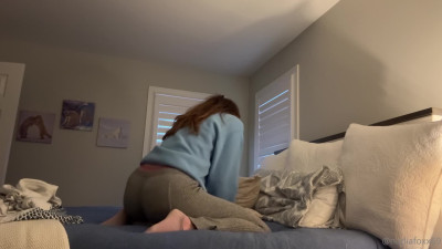 nadiafoxx69 OnlyFans leaked When you catch your step-sis humping your pillow... do you a.. on HDthot