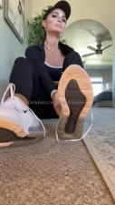 wrinklequeen OnlyFans leaked Sweaty stinky post gym shoe sock removal  on HDthot