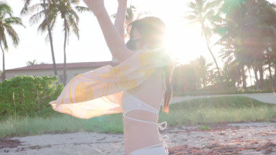 hongkongdoll OnlyFans leaked Hongkongdoll - 短篇集 Short collection series 「海边更衣室」「Beach room」那天是我们在海边玩的最后一.. on HDthot