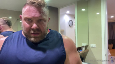hugeandhung OnlyFans leaked Hugeandhung - Mirror Flex in a Wrestling Singlet – 360lbs of Sweaty Muscle.. on HDthot