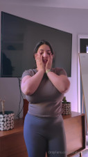saraharabic OnlyFans leaked Saraharabic - Your lovely wife Sarah arrives home from gym, excited to sha.. on HDthot
