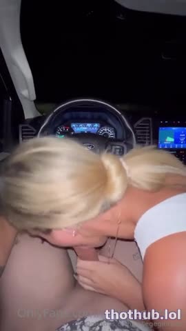 Gymteen Sextape in Car