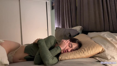 OnlyFans leaked wake up morning sex with julesari on HDthot