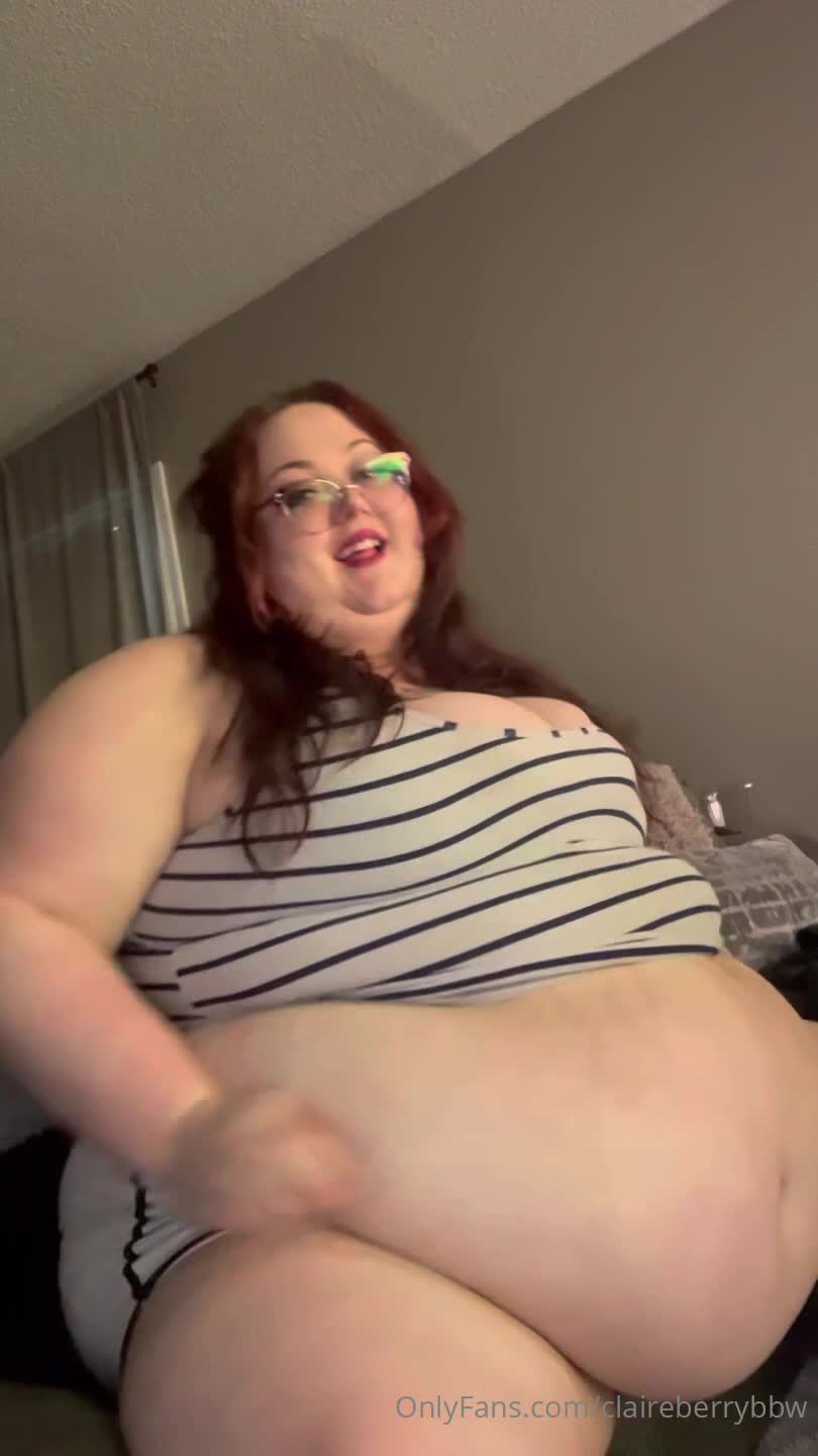 Claireberrybbw - Stuffing this gut