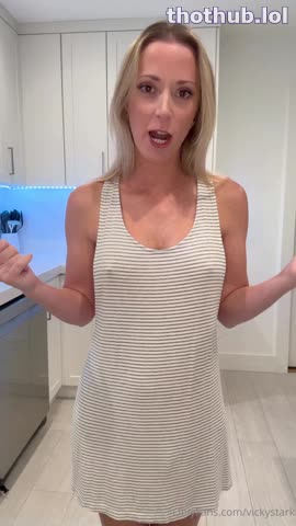 Vicky Stark ppv bush purple lingerie