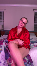 bella_tx OnlyFans leaked Bella_tx - POV: you're my husband away on a work trip ;) on HDthot