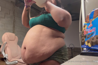 goddessisabelly OnlyFans leaked Goddessisabelly - Beaching myself is a daily thing now on HDthot
