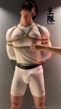 kinks_men OnlyFans leaked Kinks_men - White ChaseHunter jogged through the morning mist in skin-ti.. on HDthot
