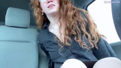 OnlyFans leaked Sexyshmexie | Redhead_MILF Cums Big in her Truck on HDthot