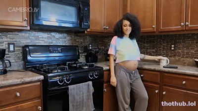 OnlyFans leaked pregnant kitchen morning sex ariana aimes on HDthot