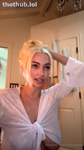 Lindsey Pelas july live P2