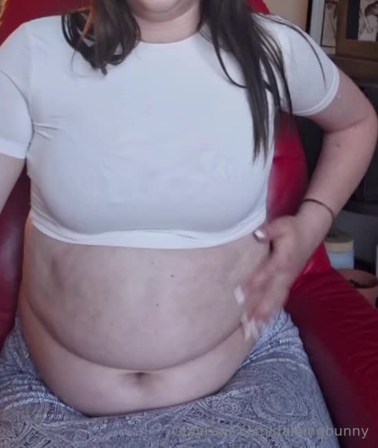 Gainingbunny - a slob disgusted as a cute fat princess 🩷(highly request..