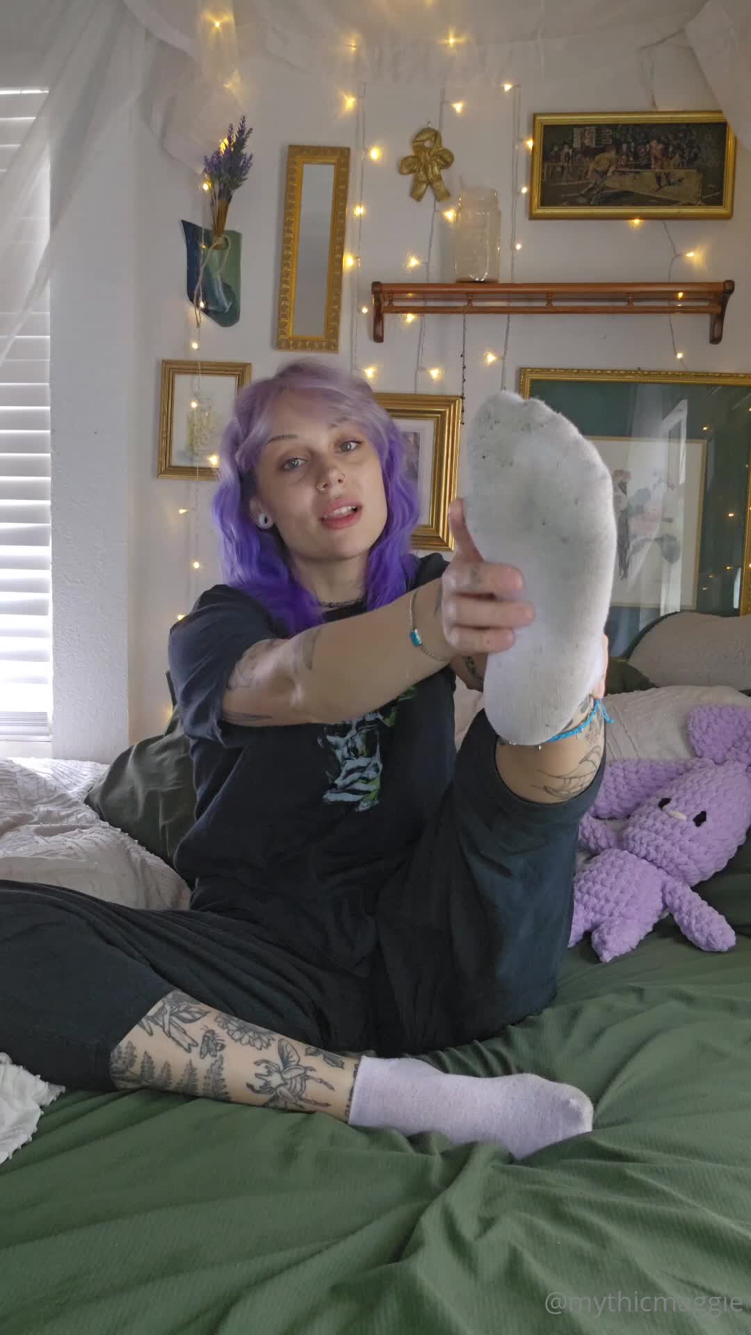 Mythicmaggie - Another full length vid!!! I think im gonna spoil you more o..