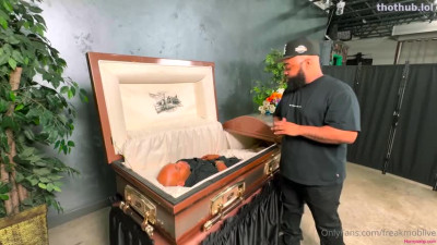 OnlyFans leaked Kona Jade - Widow Fucks BBC In Front of Dead Husband on HDthot