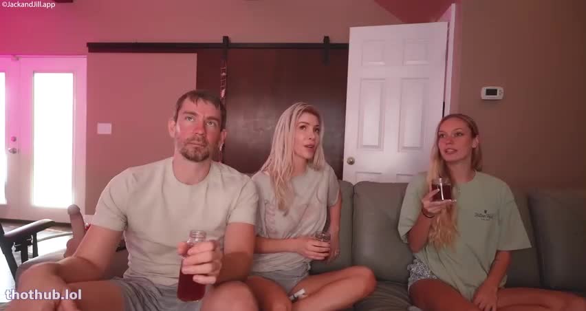 jackandjill x brooklyn aka badbarbiepriv her first big cock