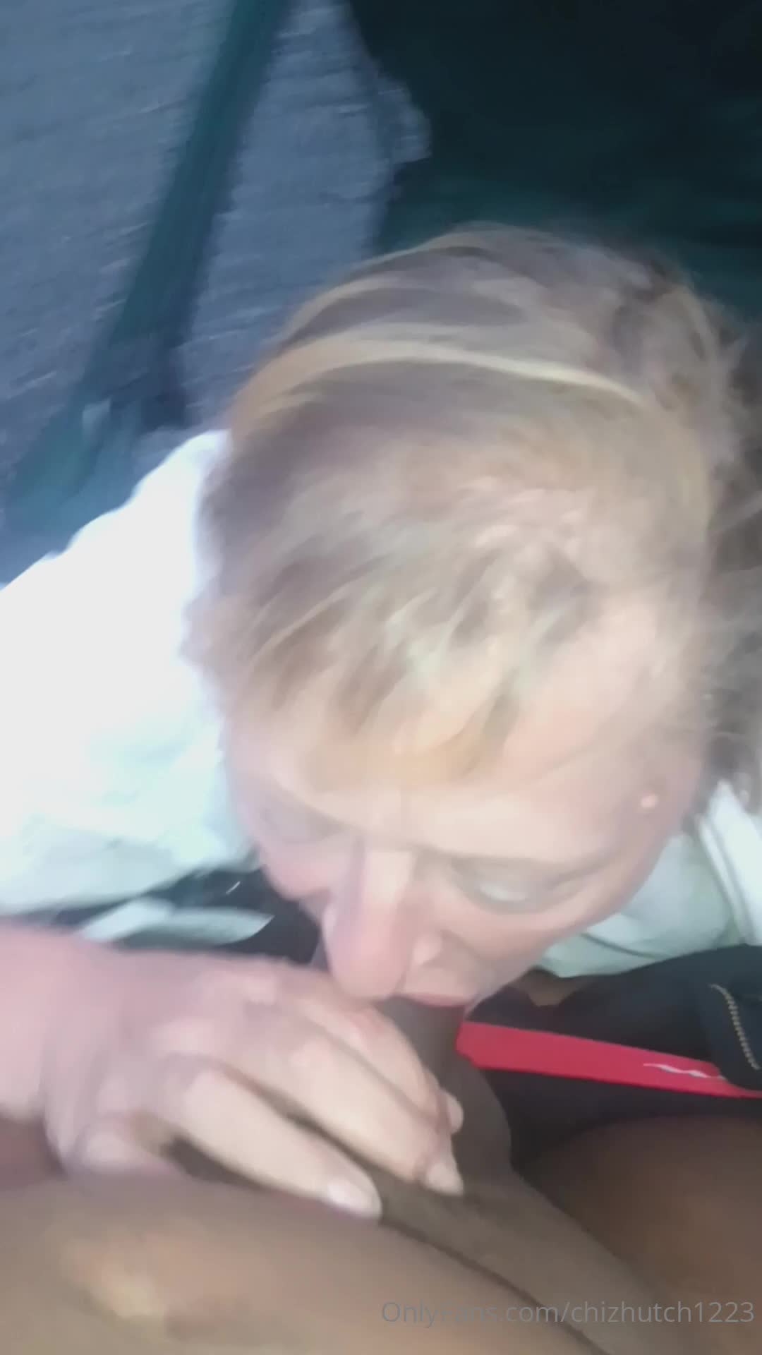 Chizhutch1223 - Double Blowjob  @baddietaylor215