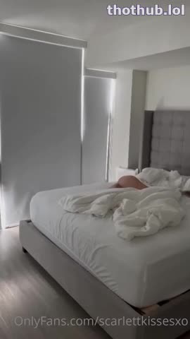scarlettkissesxo woke up by dick inside her Onlyfans