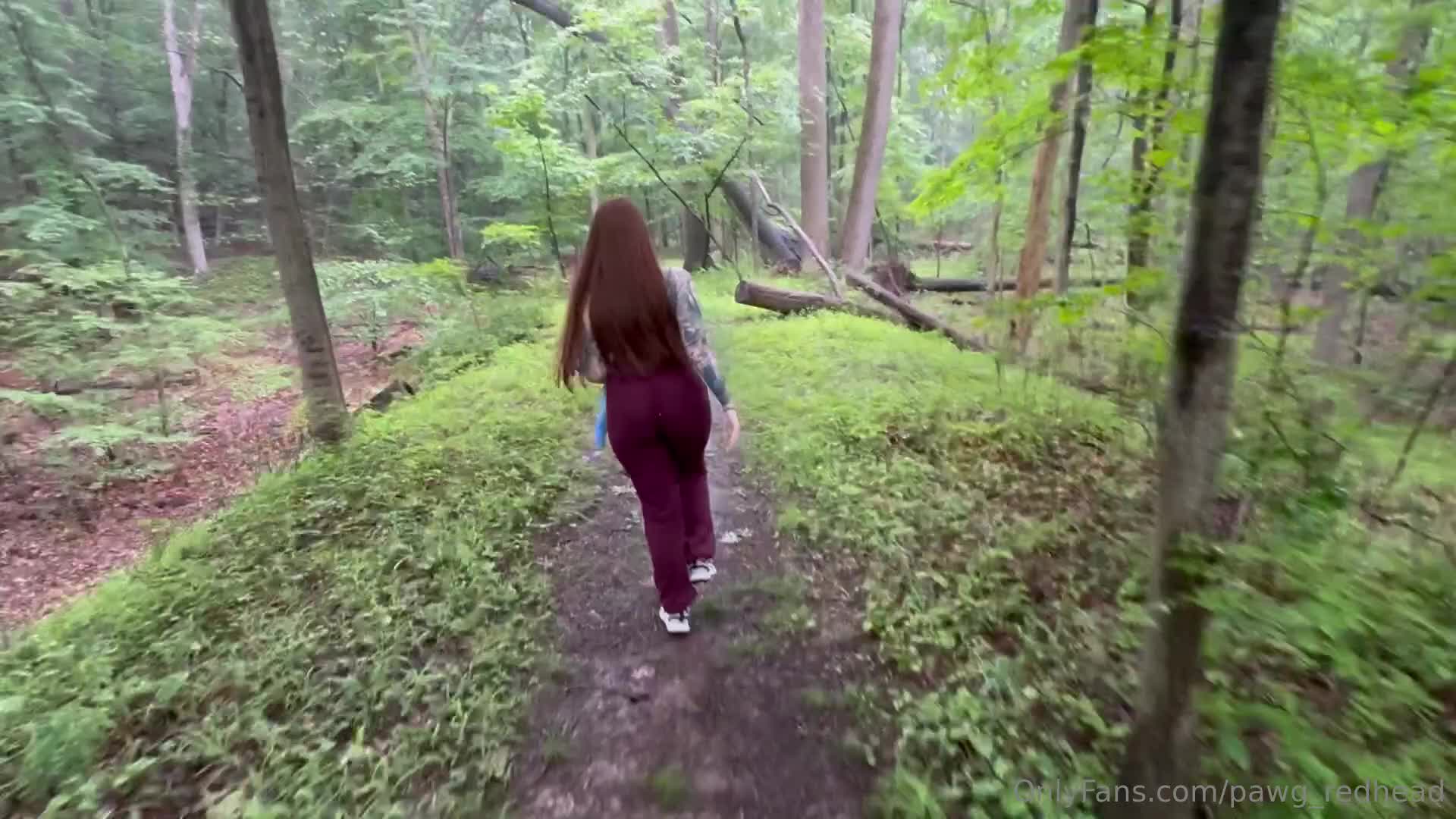 Pawg_redhead - NEW VIDEO!  OUTDOOR FREEUSE FACIAL  When I’m with my bull..