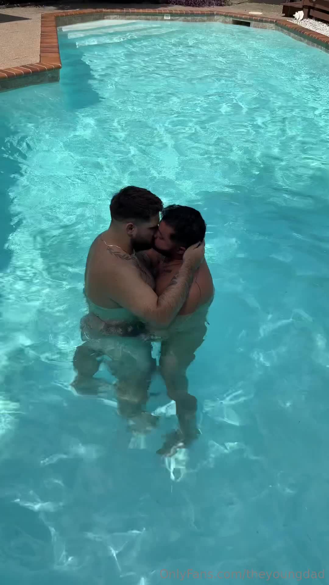 Theyoungdad - Pool day with my baby @devimonpng