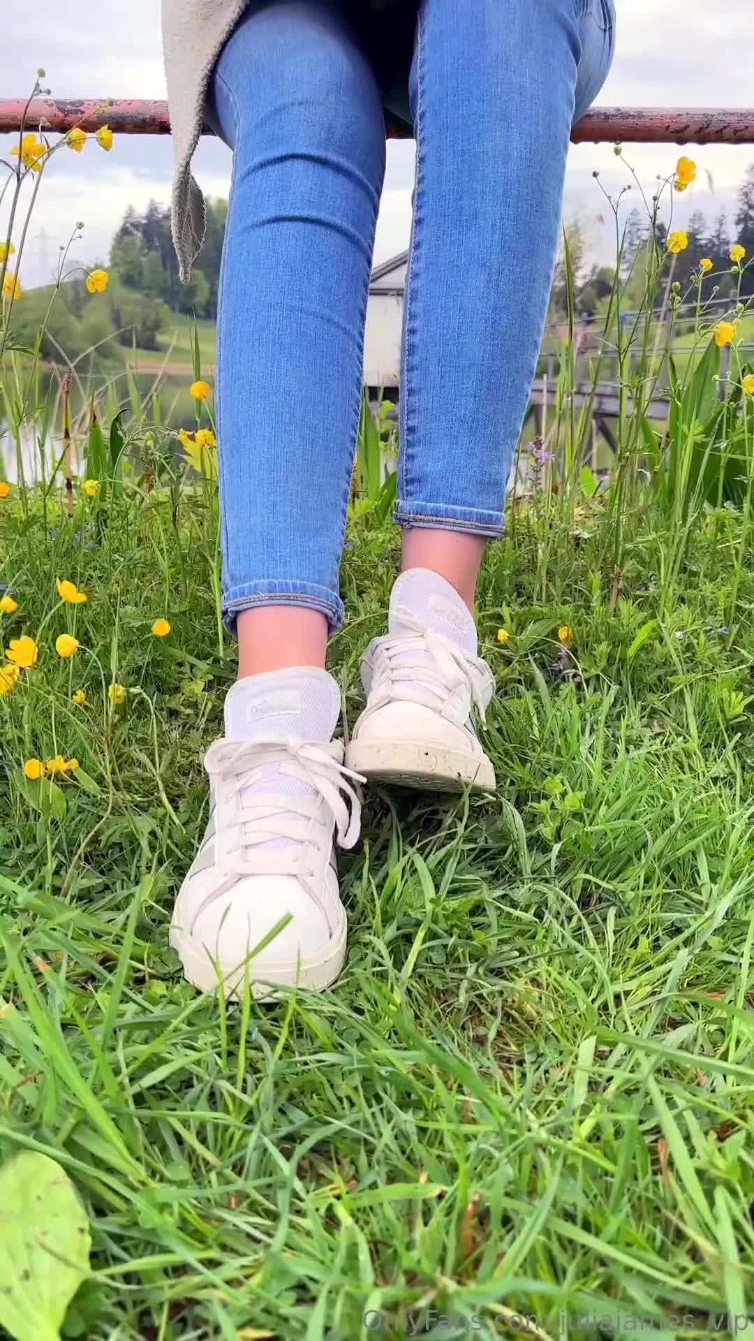Juliajames_vip - Here's the video with the hiking feet sock removal. I decide..
