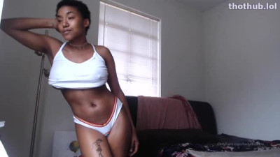Rosaline Capulet OnlyFans leaked rosaline capulet 15 on HDthot