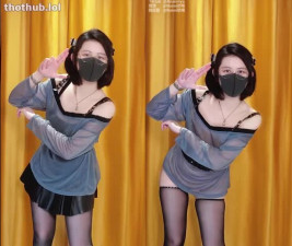 OnlyFans leaked Anaimiya  teases with dance 1 on HDthot