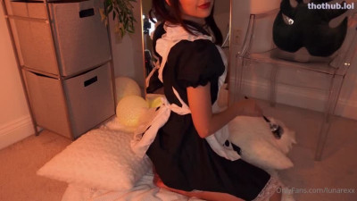 OnlyFans leaked Lunarexx - hardcore maid squirting on HDthot
