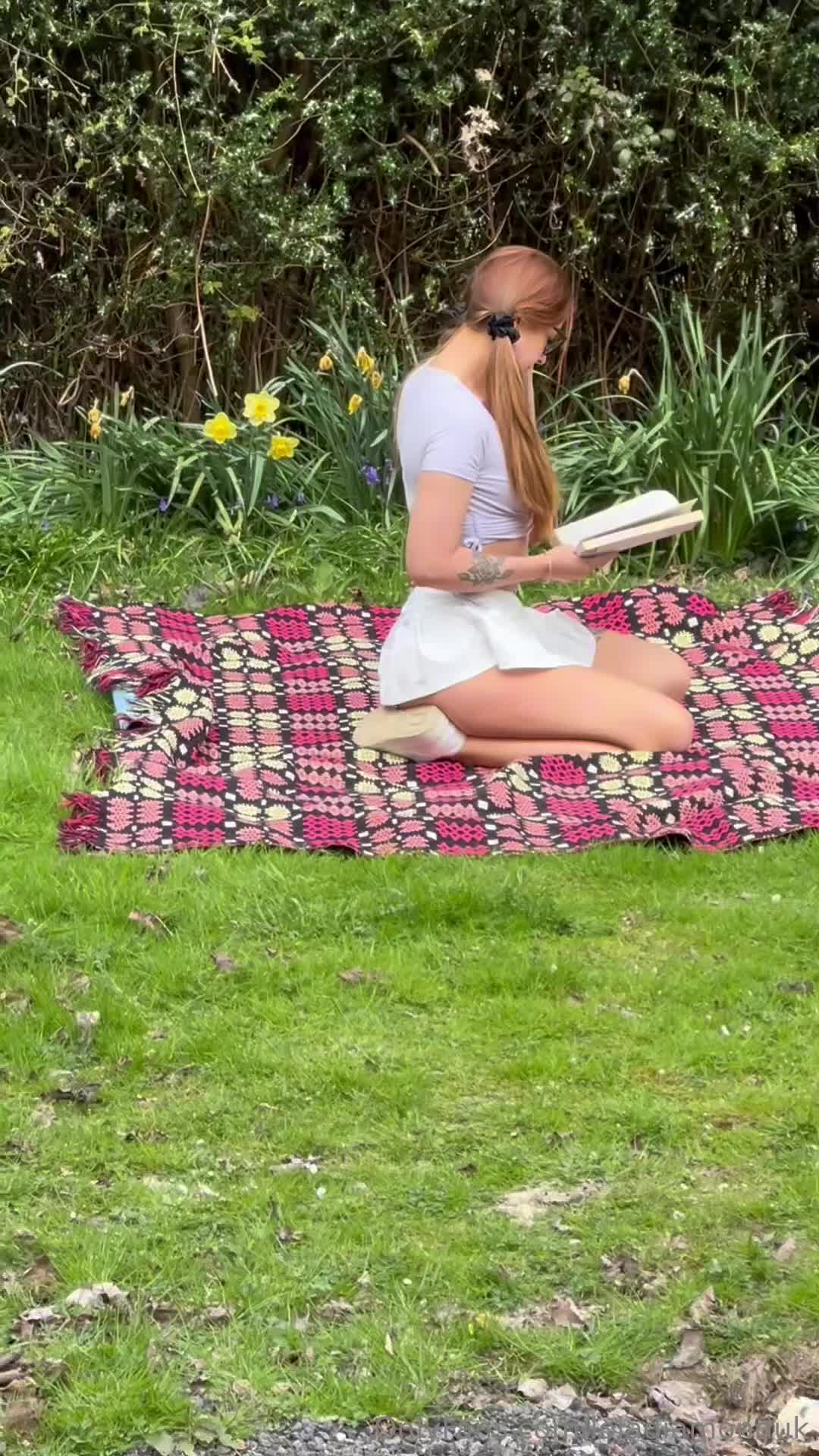 Loladiamonduk - THE FULL LENGTH IS HERE!  (& if you haven’t seen my outdoor..