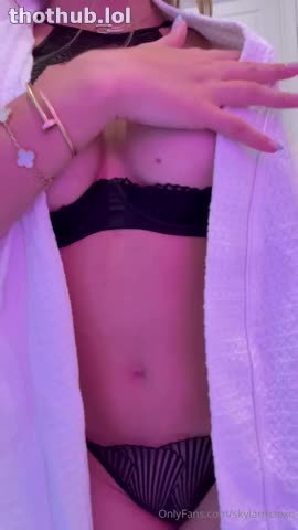 skylar mae / skylarmae / skylarmaexo