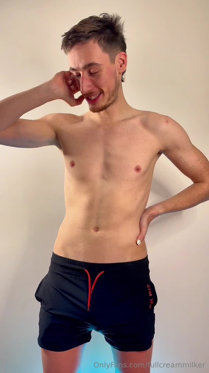 Fullcreammilker - Me and @kingchrisxox are both cum fountains. When his cock f..