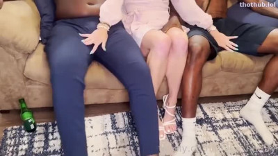 OnlyFans leaked milky_hon3y threesome on HDthot
