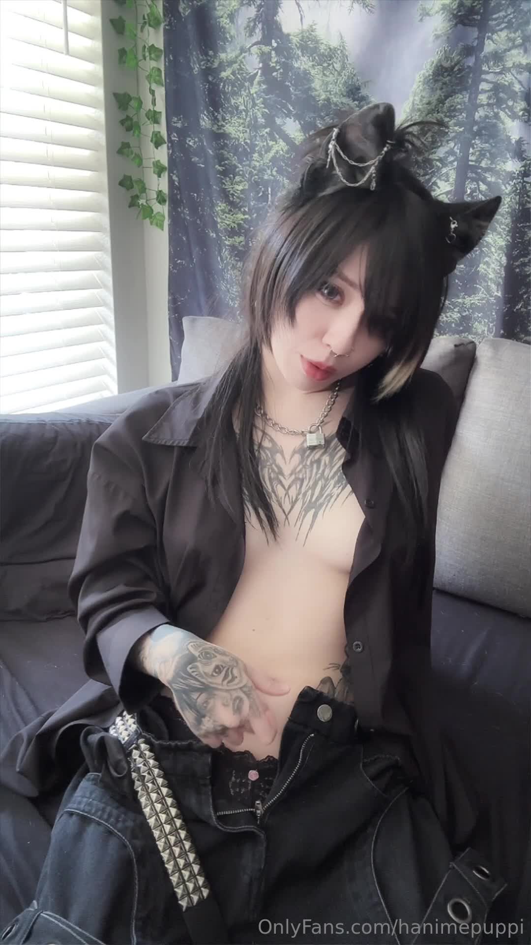 Hanimepuppi - Give this wolf what they want. I’ll drain you of everything ..