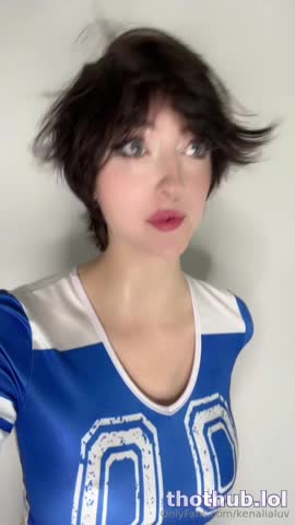 Kenalialuv football dress bj